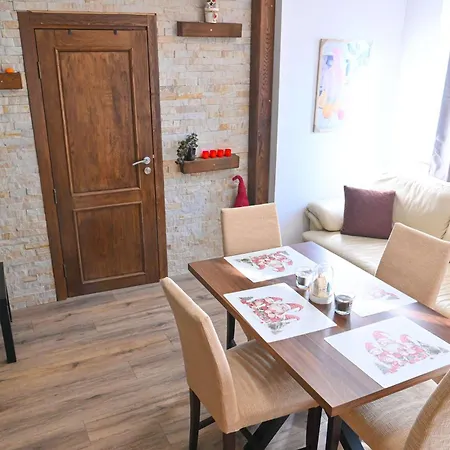 Comfortable 2-bedroom Near The Lift By Flat Mаnаger