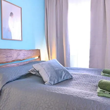 Comfortable 2-bedroom Near The Lift By Flat Mаnаger * バンスコ